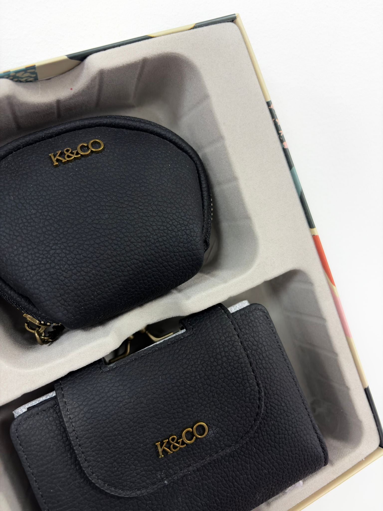 Conjunto cartera K&CO